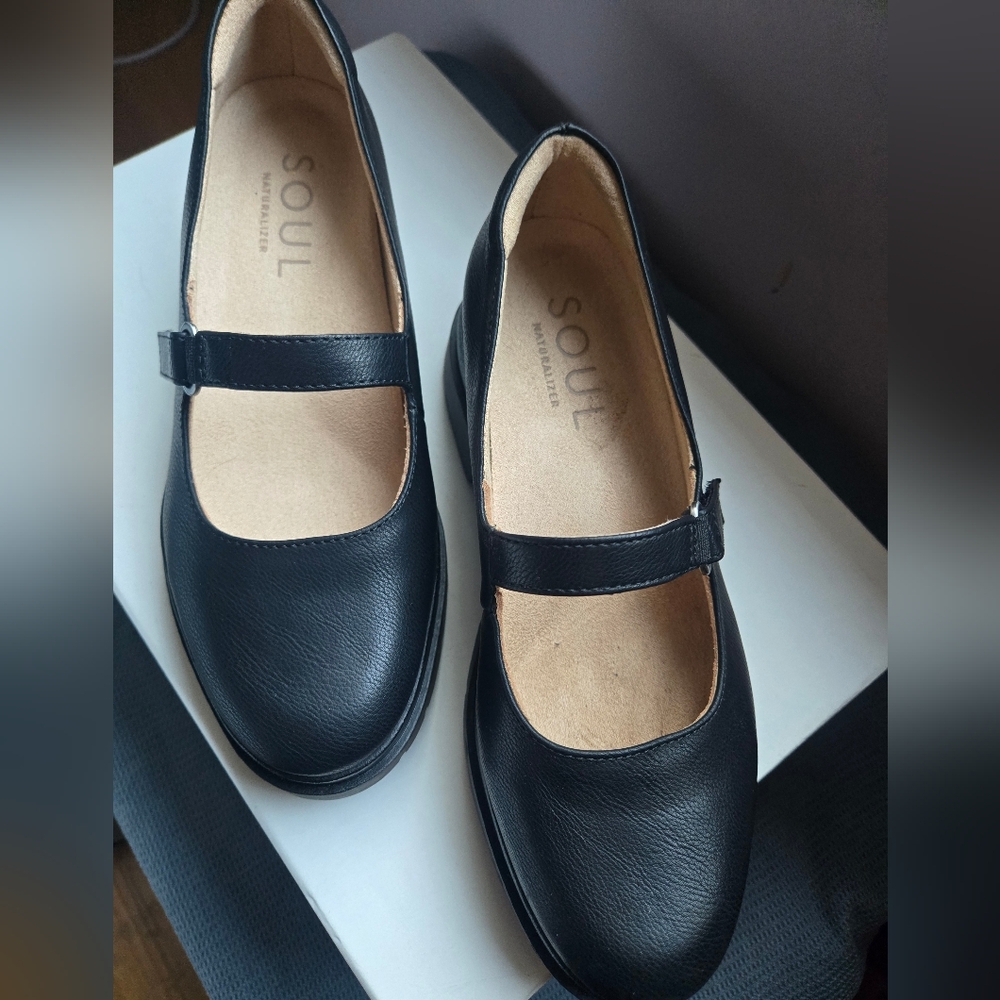 Naturalizer Soul Women's Black Mary Jane Shoes Faux Leather